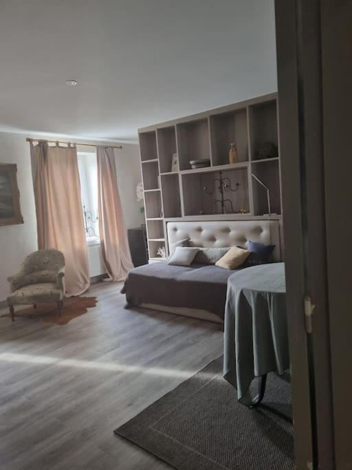 L'Ourse, Epinal,Tres Bel Appartement Quartier Port Exterior foto